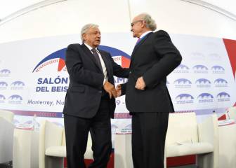 AMLO inaugura en Monterrey el salón de la fama del béisbol
