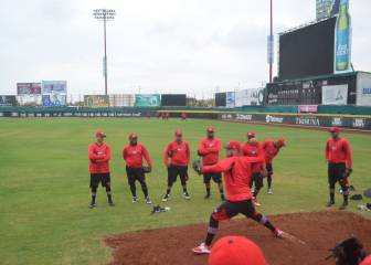 Piratas buscan volver de la oscuridad