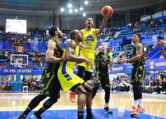 La artillería de Carlos Rivera revive a Fuerza Regia