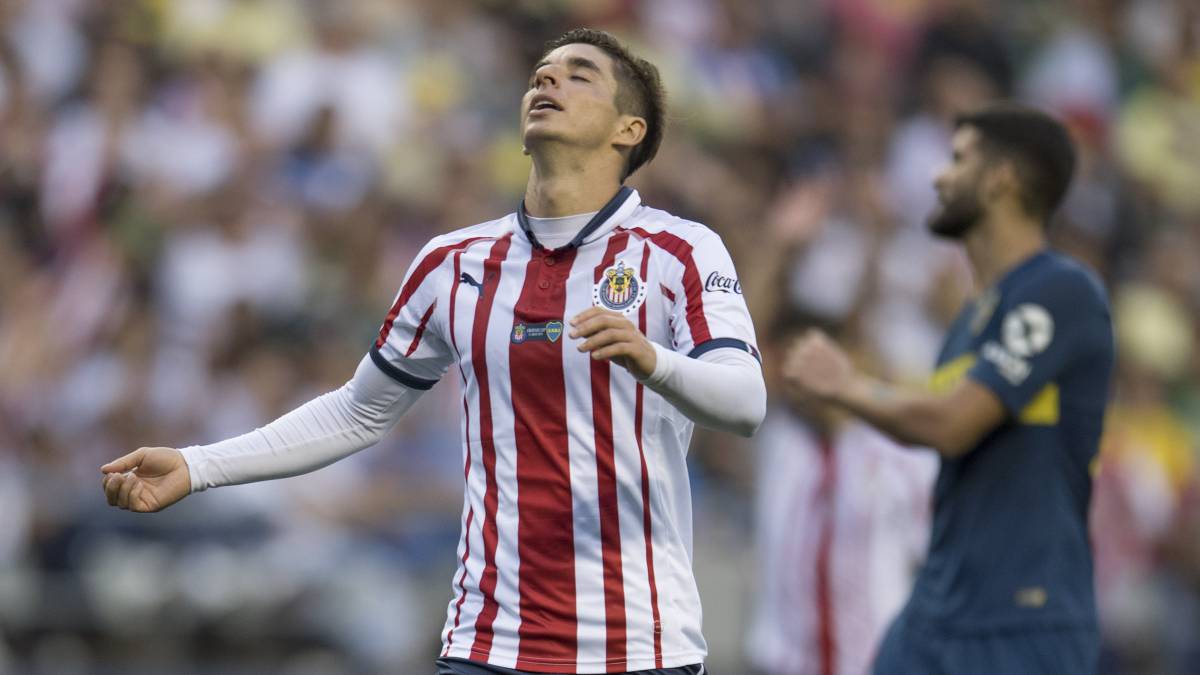 Chivas perdió ante Boca Juniors en la Colossus Cup