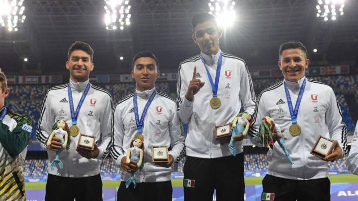 Equipo mexicano de 4x400 gana oro en Universiada de Nápoles