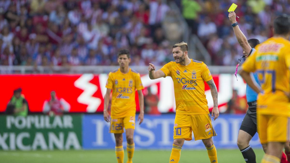 André-Pierre Gignac intentó entrar al vestidor de Chivas