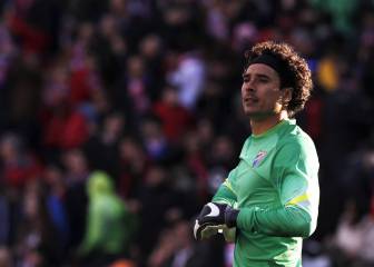 Los 30 equipos extranjeros que sonaron para fichar a Ochoa