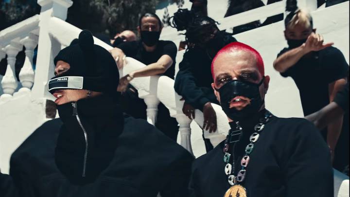 Critican A Bad Bunny Y J Balvin Por Sacar A La Luz Video Satanico As Mexico |2 | | | | |unidad i. critican a bad bunny y j balvin por