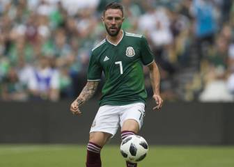 Layún da su versión de la fiesta de algunos seleccionados