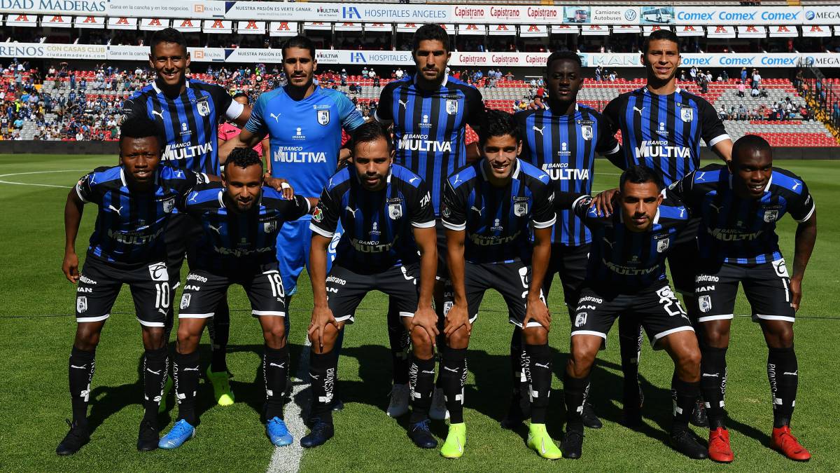 Alineación oficial de Gallos Blancos de Querétaro ante América AS México