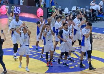 La magia de Orlando Méndez ilumina el estreno de Capitanes