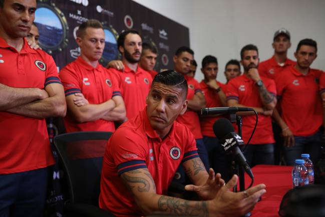 Jugadores de Veracruz se manifiestan ante los adeudos