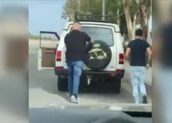 Andy Ruiz ayudó a un desconocido a empujar su auto