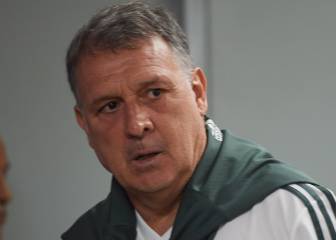 Martino sobre el no llamado a Layún: “Hay mejores laterales”