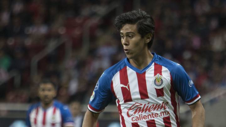 José Juan Macías será baja de Chivas durante 14 días por lesión ...