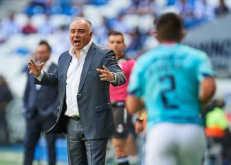 'Memo' Vázquez salió molesto tras el empate con Rayados