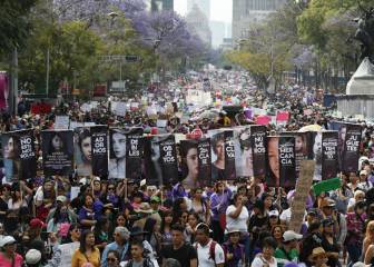 Miles de mujeres salieron a protestar en la marcha del 8M