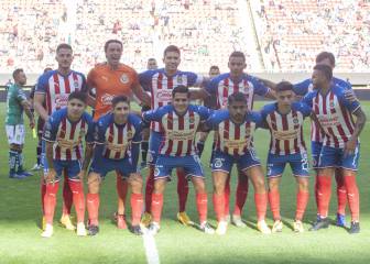 XI de Chivas: Antuna regresa y Briseño, a la central