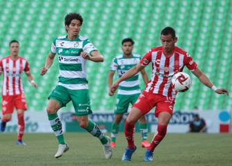 ¡Un año sin perder en casa! Santos Laguna vence a Necaxa