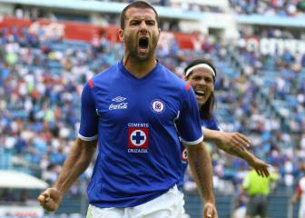 'Tito' Villa alabó al 'Cabecita' por su paso goleador