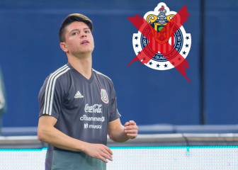 Jonathan González le hizo el 'fuchi' a Chivas por la Selección de EE. UU.