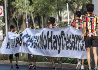 Jugadores de Leones Negros salen a protestar contra eliminación del ascenso