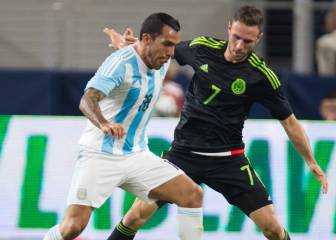 Layún ve con buenos ojos jugar alguna vez en Argentina