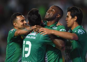 Nico Sosa volvió a golear y pone al León en el liderato