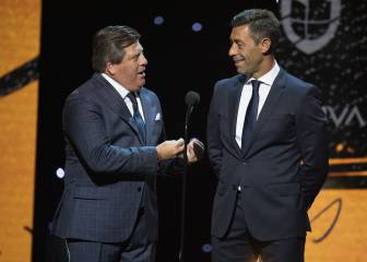 Caixinha apoya a Miguel Herrera para dirigir en Europa