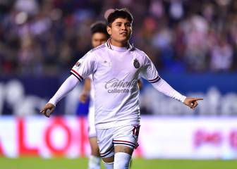 ¿Nueva polémica en Chivas? Caso “Chofis” enfrenta versiones distintas