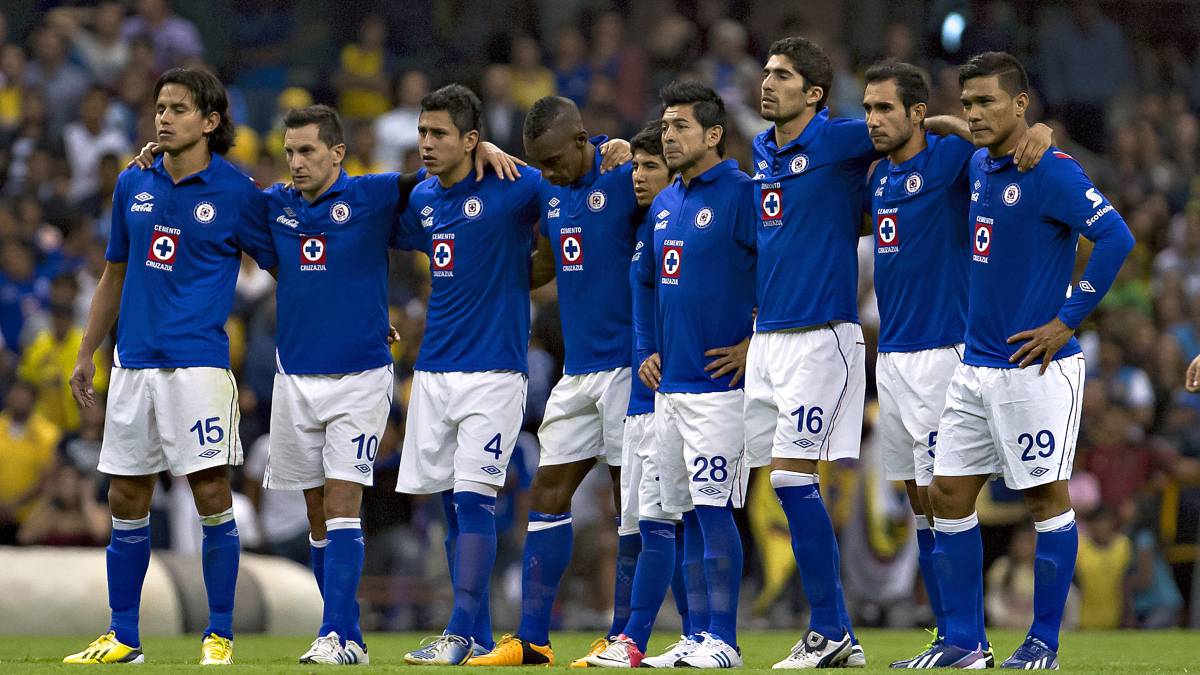 Los 7 momentos a olvidar en la historia de Cruz Azul AS México