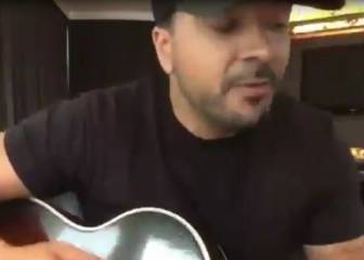 Luis Fonsi canta su nuevo sencillo con 'Checo' Pérez