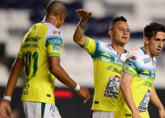 León entrega despensas ante crisis del coronavirus