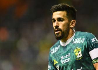 Fernando Navarro defiende al mexicano de Juan Carlos Osorio