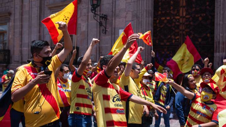 Siguen las manifestaciones en contra de la mudanza de Monarcas Morelia a Mazatlán