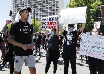 Juan Toscano invita a LeBron James a unirse contra el racismo