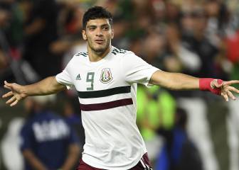 Wolves aceptaría un precio más bajo por Raúl Jiménez