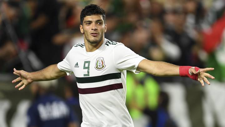 Wolves Aceptaria Un Precio Mas Bajo Por Raul Jimenez As Mexico