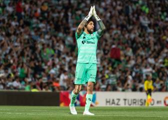 Jonathan Orozco sanitiza su casa tras sufrir Coronavirus