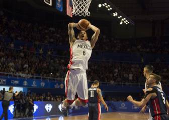 Juan Toscano, candidato a la mejor clavada FIBA de la década