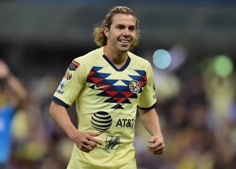 Córdova fue balonero cuando Raúl Jiménez anotó de chilena