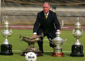 Con emotivo vídeo, así despidió Pumas a Aarón Padilla