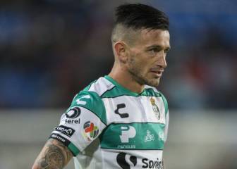 Santos confirma fractura de tibia y peroné de Brian Lozano