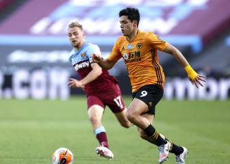 Liverpool descarta a Raúl Jiménez de su agenda