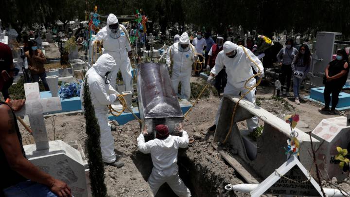 México vuelve a sufrir más de mil muertes por COVID-19 en un día ...