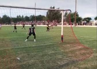 El gol de chilena de Defensores del Este de Argentina que se ha vuelto viral