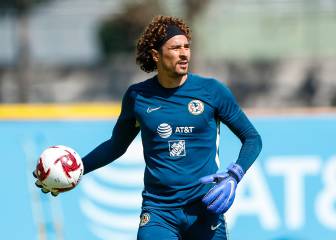 El mundo del futbol felicita a Ochoa por sus 35 años