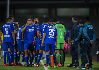 Cruz Azul saldrá con un solo punta para enfrentar a Santos