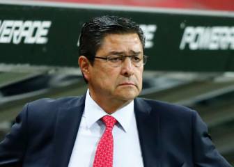Luis Fernando Tena regresa con Chivas tras contraer coronavirus