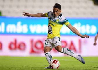 Ángel Mena y Nicolás Sosa ausentes en León por Covid-19