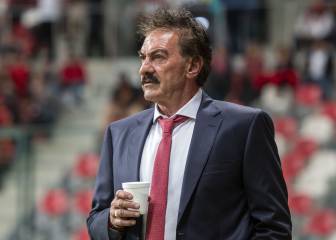 Ricardo La Volpe da cátedra a técnicos de selecciones menores