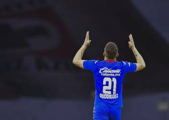 Con doblete de 'Cabecita', Cruz Azul vuelve al triunfo