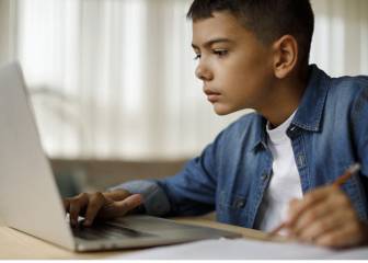 El Regreso a clases será cuando el semáforo esté en color verde