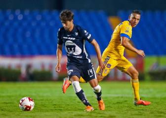 Dinenno falló un penal, pero González salvó a Pumas al 90'